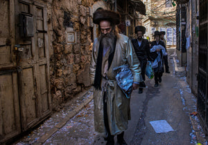 Hassidim in Meah Shearim